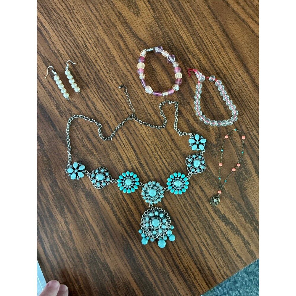 Jewelry lot